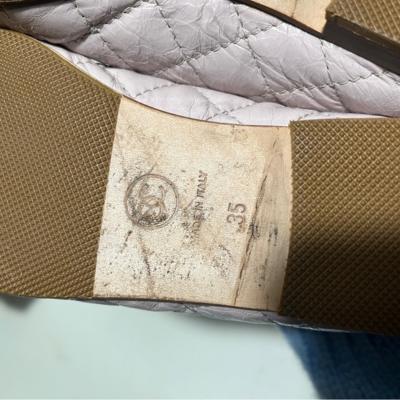 CHANEL Light Pink Quilted Flats - Picture 7 of 15